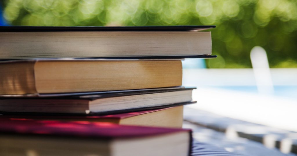 The Best Face Reading Books: 6 Classics Reviewed - and Tested Against Real Measurements
